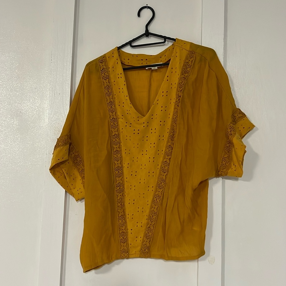 Indigo Rose mustard top